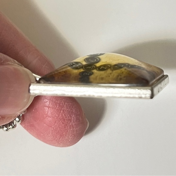 23” chain w/ 1” square pendant w/ clear dome front. “Amazing Grace” cross. NIP - Picture 5 of 7